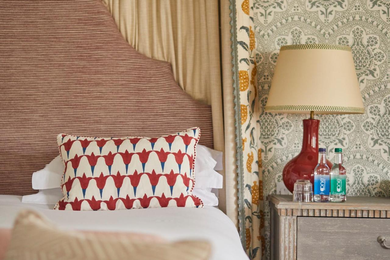 The Retreat, Elcot Park Hotel Newbury  Bagian luar foto