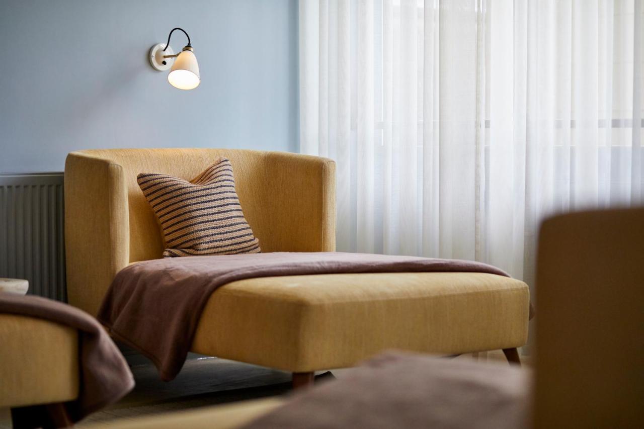 The Retreat, Elcot Park Hotel Newbury  Bagian luar foto