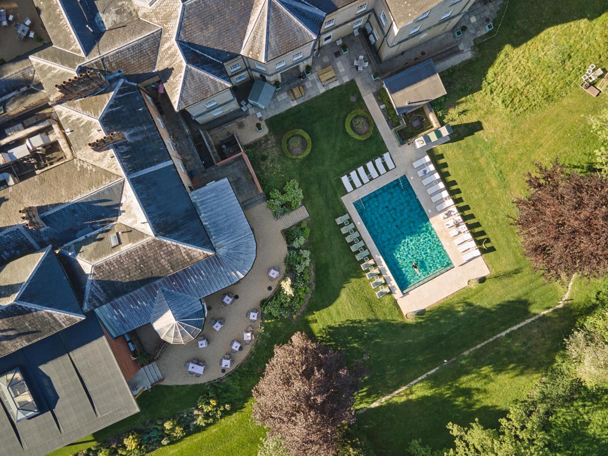 The Retreat, Elcot Park Hotel Newbury  Bagian luar foto