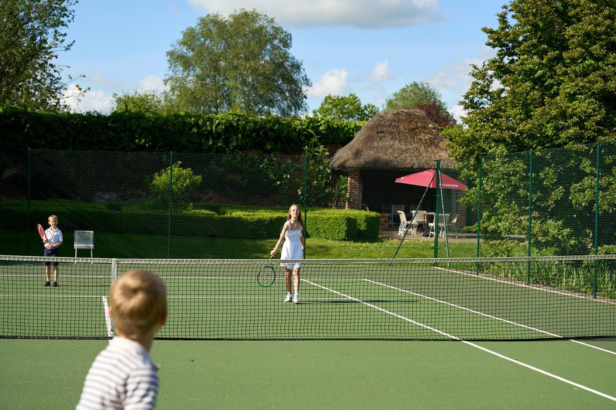 The Retreat, Elcot Park Hotel Newbury  Bagian luar foto