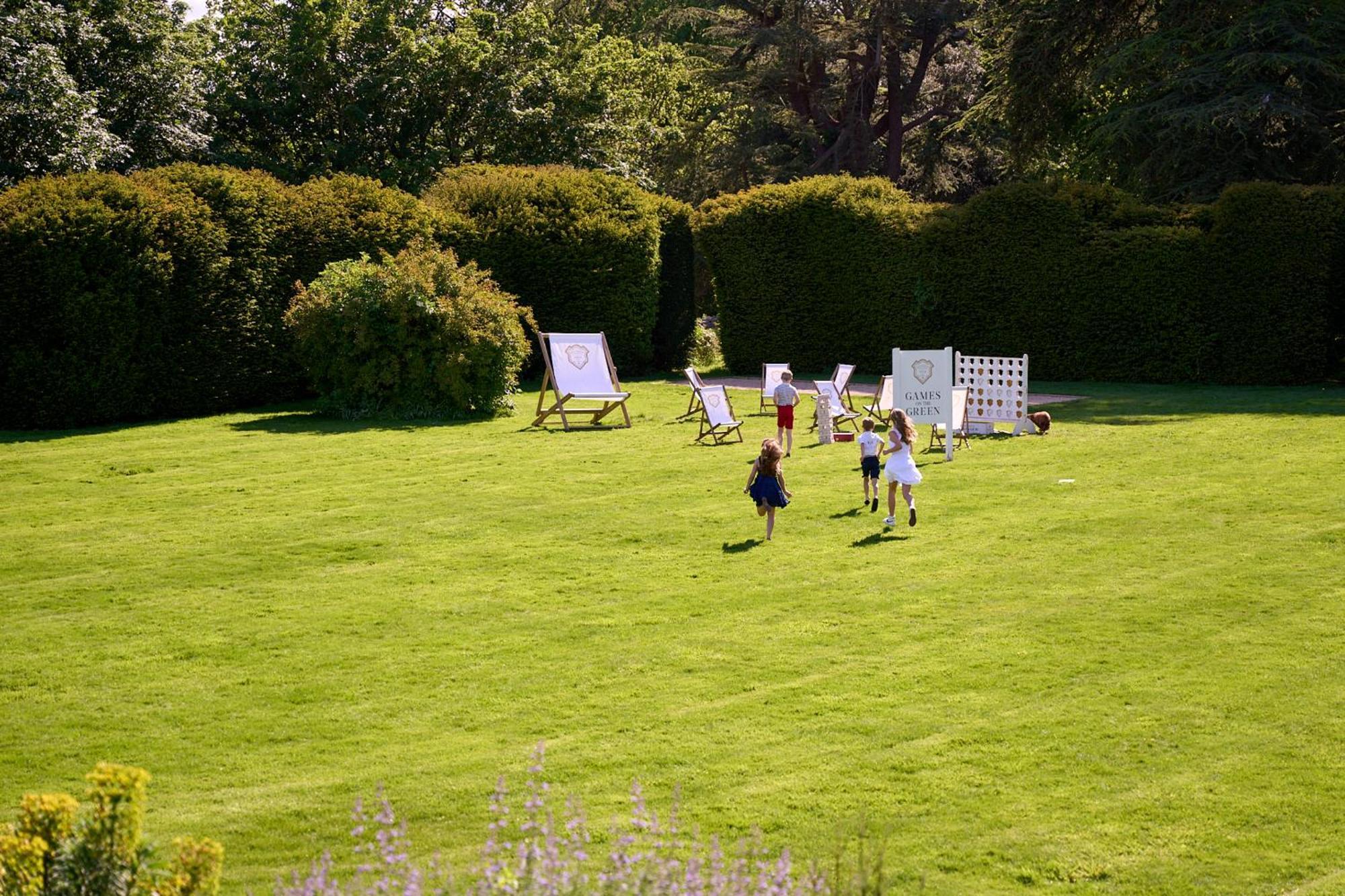 The Retreat, Elcot Park Hotel Newbury  Bagian luar foto