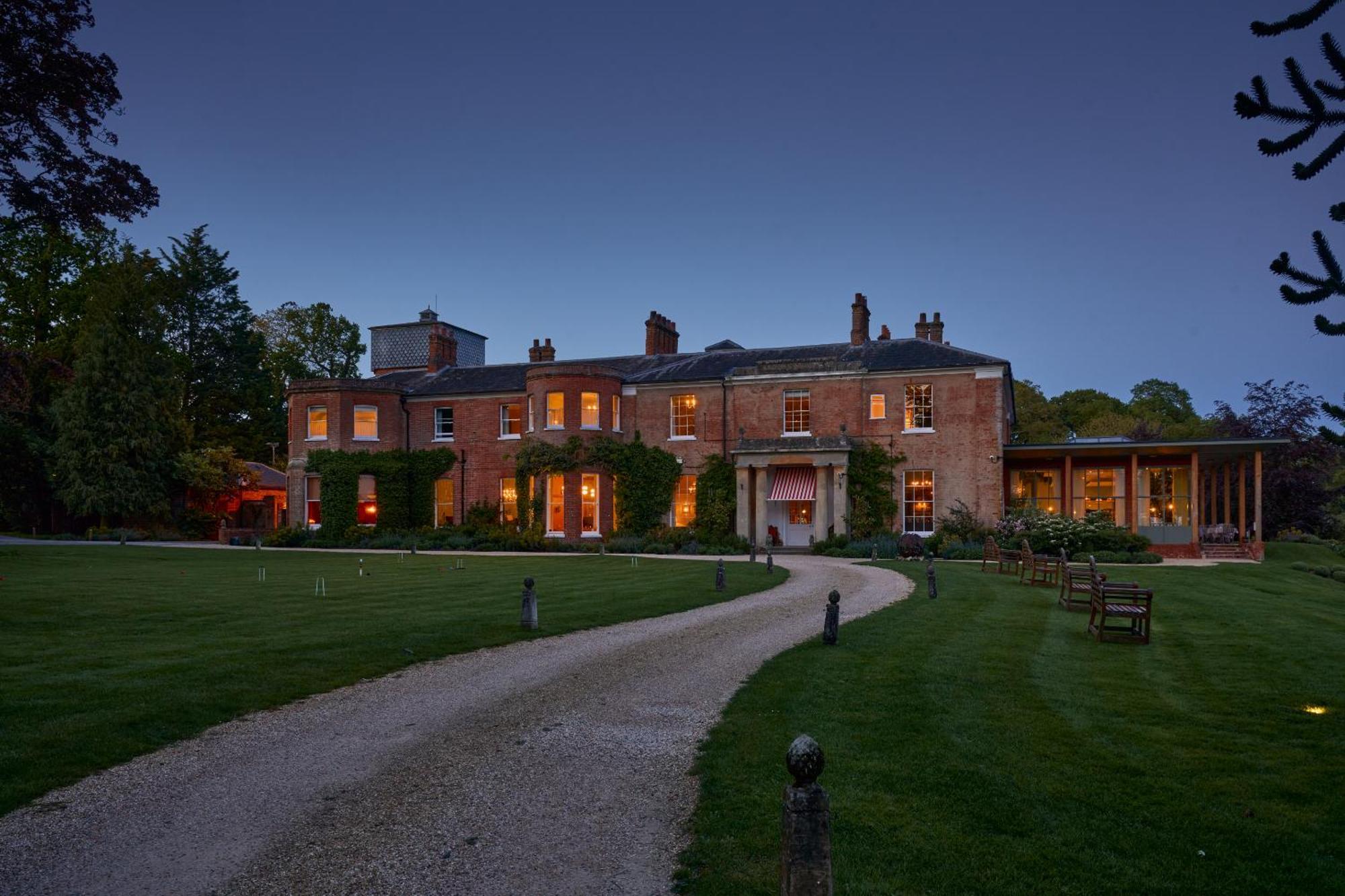 The Retreat, Elcot Park Hotel Newbury  Bagian luar foto