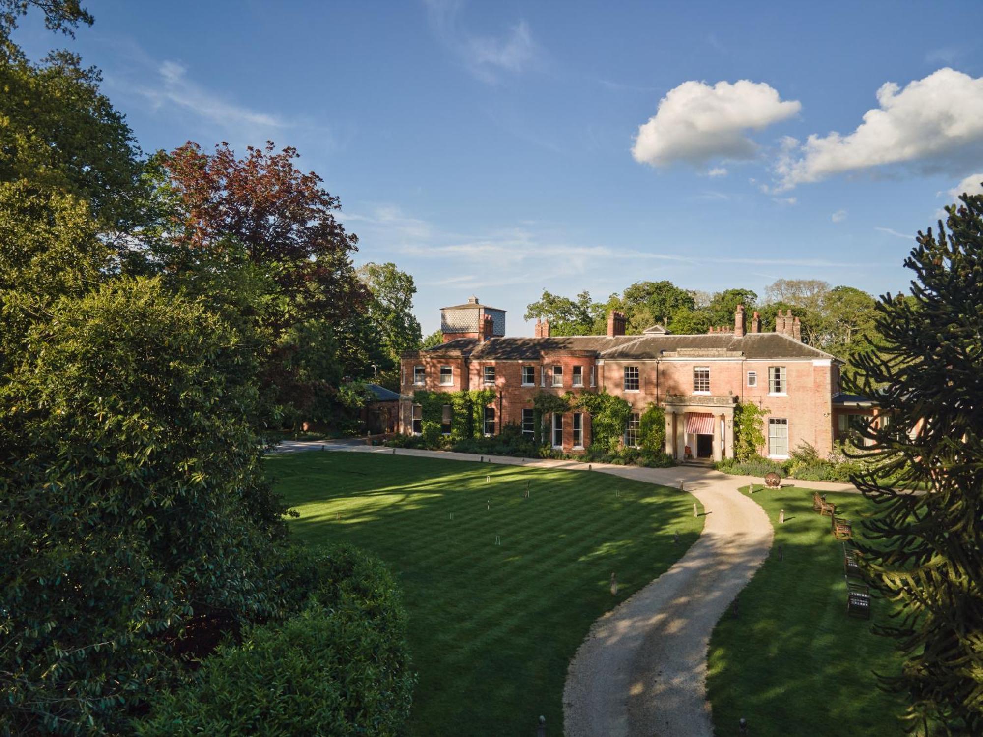 The Retreat, Elcot Park Hotel Newbury  Bagian luar foto